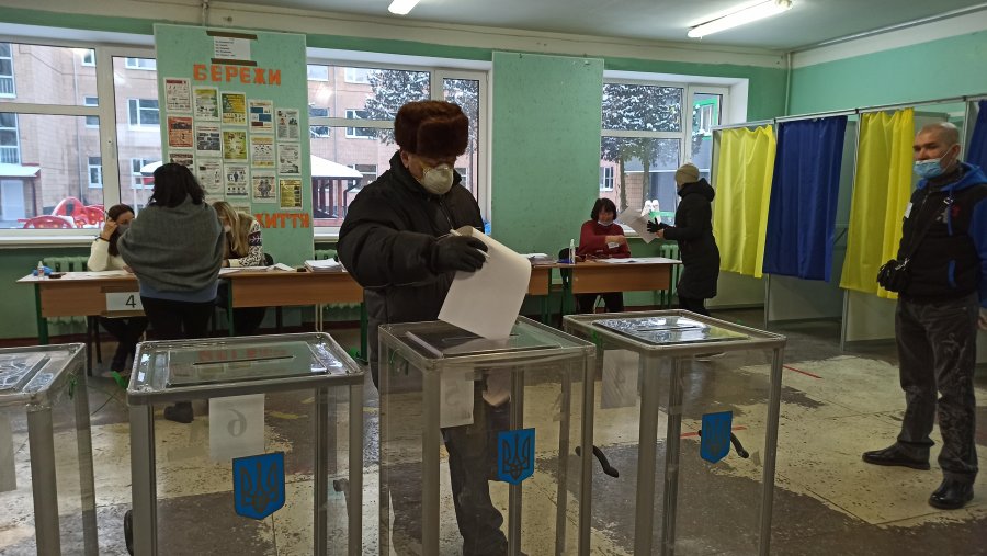 Комітет виборців  України закликає заборонити виборчий туризм на законодавчому рівні – після подій у Броварах