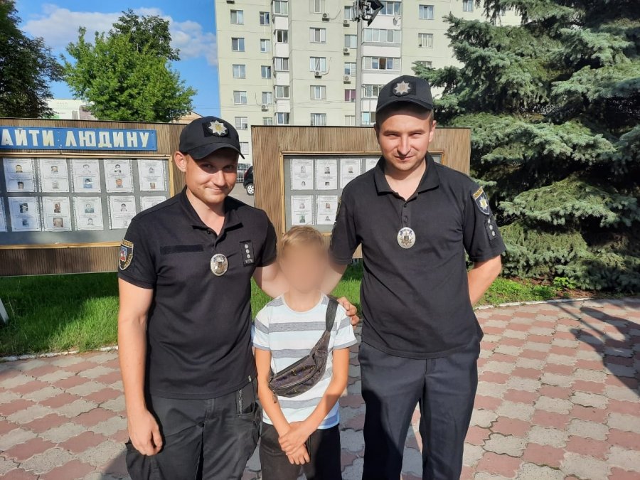 Приїхав до бабусі в Бровари та пропав: 11-річного хлопчика розшукала поліція Броварщини