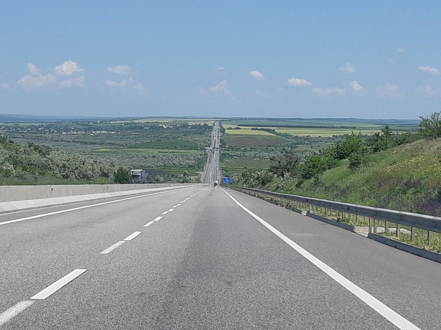 В Україні з’являться платні автобани: які дороги стануть платними та якою буде ціна проїзду