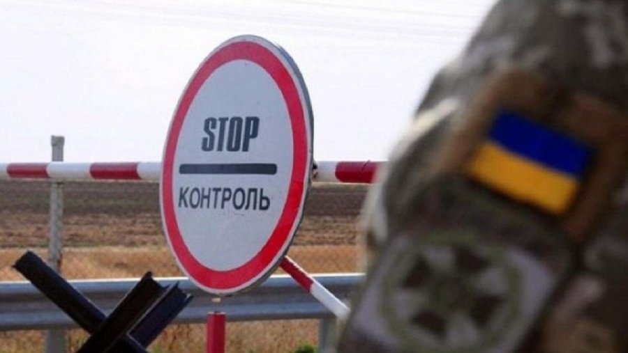 Правила перетину кордону змінилися: для кого обов’язкова самоізоляція