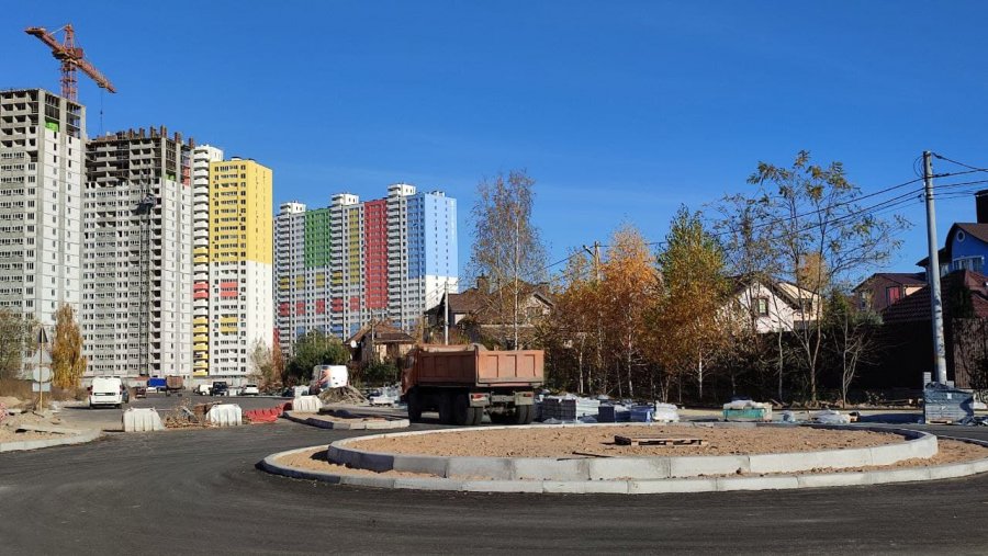 Будівництво доріг та тротуарів у Броварах: здобутки 2021 року та плани на наступний рік