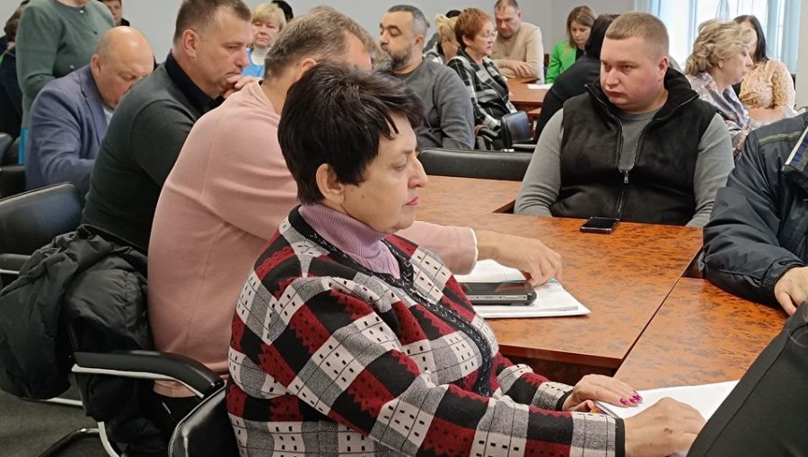 ВСІ СВОЇ (с): як люди, наближені до міського голови Ігоря Сапожка, отримують численні підряди на неконкурентних торгах