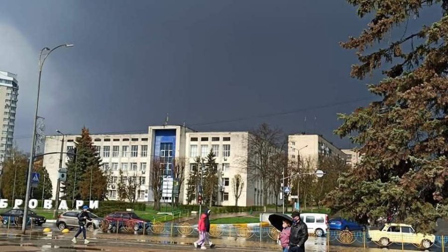 Між молотом і наковальнею: як Броварська міська рада завтерджувала ставки місцевих податків